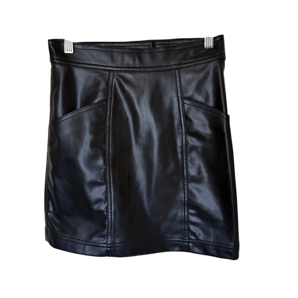 H&M Faux Leather Mini Skirt Women Size 4 Black Excellent Pockets‎ Edgy 07912930